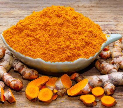 Evaluating-the-Differences-between-Fresh-and-Dried-Turmeric-624x312-1